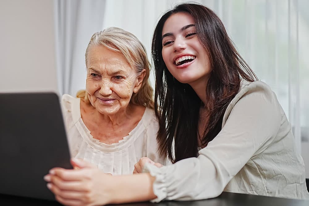 Support worker with elderly